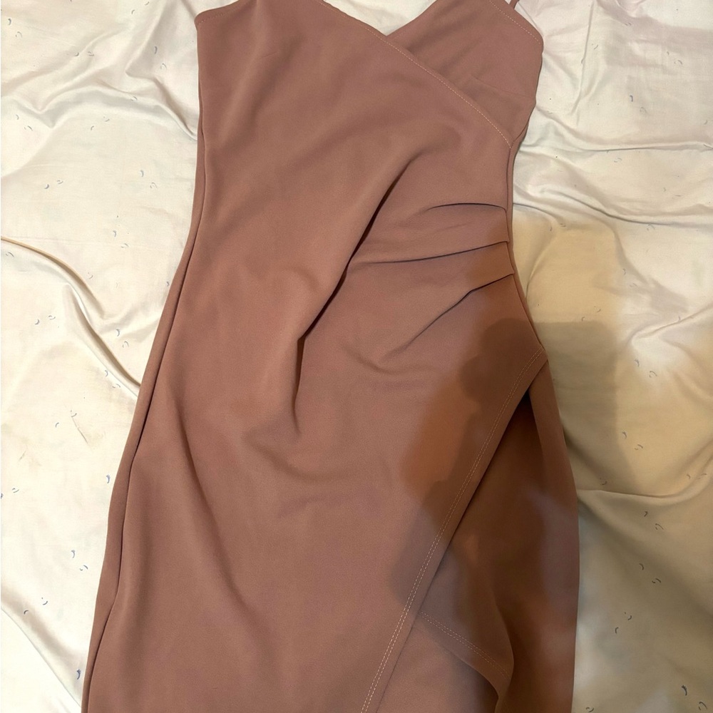 Elegant Mauve One-Shoulder Dress